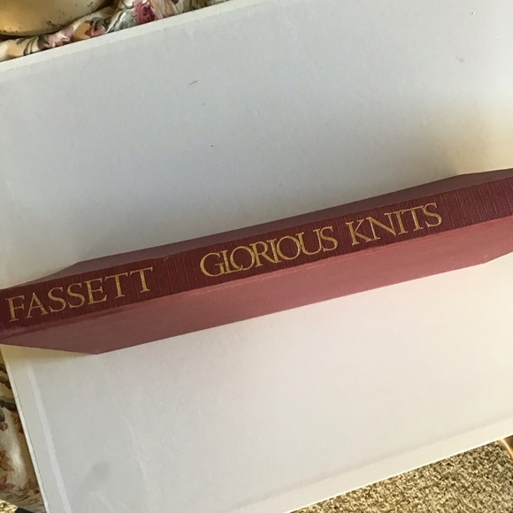 Vintage 1985 1st Edition Book: Glorious Knits by Kaffe Fassett - Picture 10 of 10